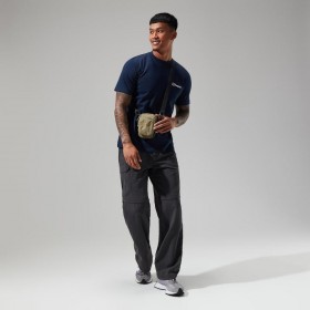  Camiseta masculina orgânica com logo na frente e nas costas, azul escuro | Berghaus T-Shirts