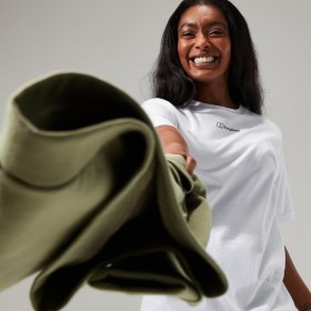  Maglietta a maniche corte con logo Boyfriend da donna, colore bianco puro | Magliette Berghaus