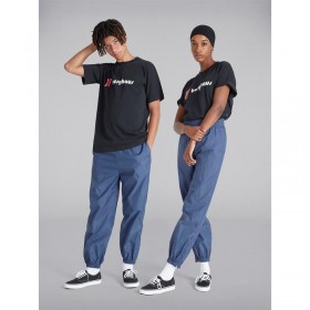  Miesten/naisten Heritage Front Logo -t-paita - musta | Berghaus T-paidat