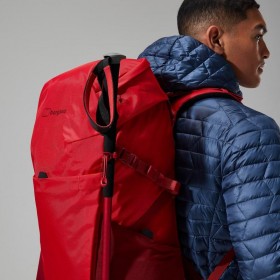  Abgelegene Wanderung für Männer/Frauen 35 Rucsac -Rot/Dunkelrot | Berghaus Reisen